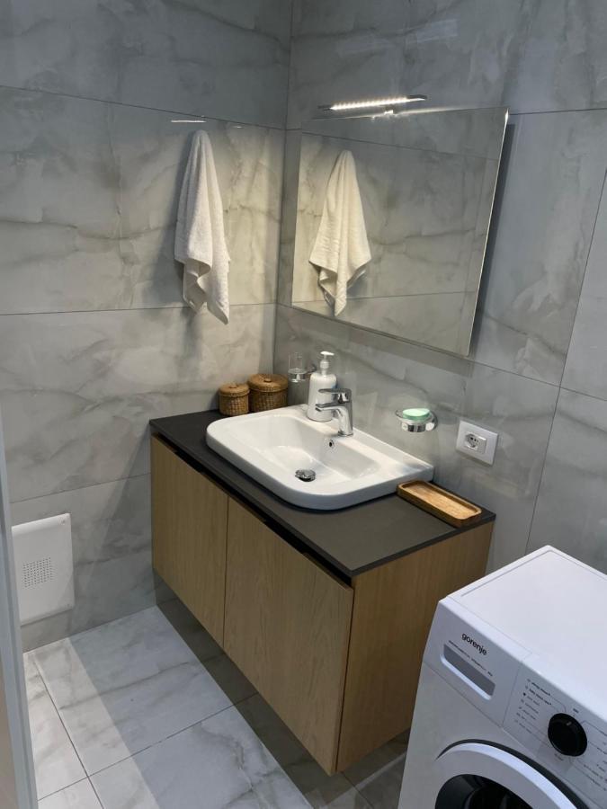 New Brilant Apartment Tirana Exterior foto